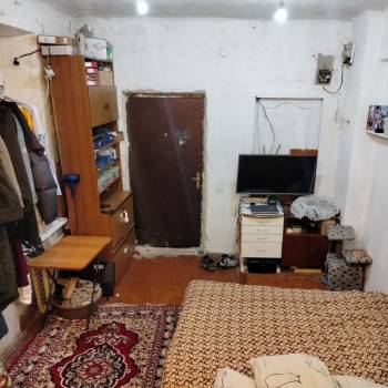 Продается 1-комнатная квартира, 18 м²