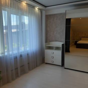 Продается Дом, 360 м²