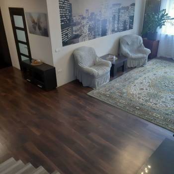 Продается Дом, 360 м²