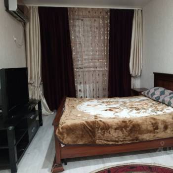 Сдается 1-комнатная квартира, 40 м²