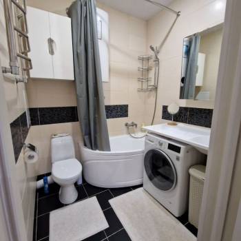 Продается 1-комнатная квартира, 42,8 м²