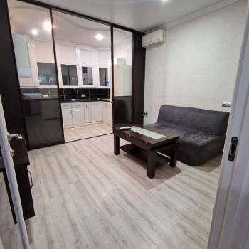 Продается 1-комнатная квартира, 42,8 м²
