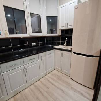 Продается 1-комнатная квартира, 42,8 м²