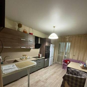 Сдается Многокомнатная квартира, 71,6 м²