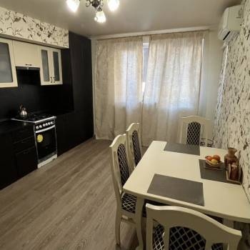 Сдается 1-комнатная квартира, 45 м²