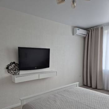 Продается 1-комнатная квартира, 41 м²