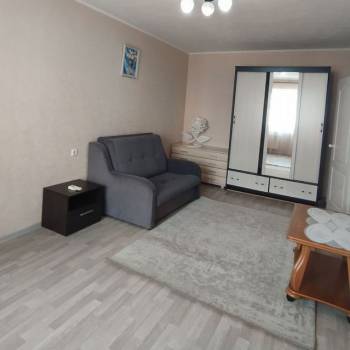 Сдается 1-комнатная квартира, 37 м²