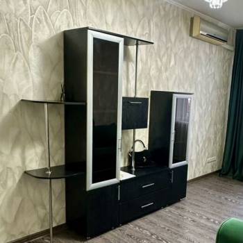 Сдается 1-комнатная квартира, 46 м²