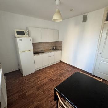 Продается 1-комнатная квартира, 37,4 м²