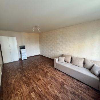 Продается 1-комнатная квартира, 37,4 м²