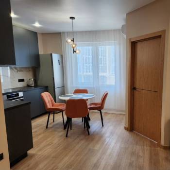 Продается 2-х комнатная квартира, 73,5 м²