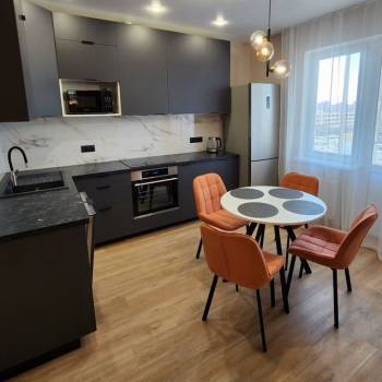 Продается 2-х комнатная квартира, 73,5 м²