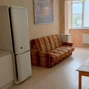 Продается 1-комнатная квартира, 32 м²