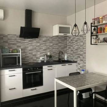 Продается 1-комнатная квартира, 30,8 м²