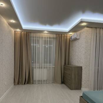 Сдается 2-х комнатная квартира, 75 м²
