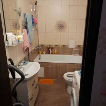 Сдается 1-комнатная квартира, 38 м²