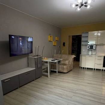 Продается 1-комнатная квартира, 36 м²