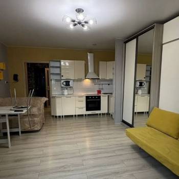 Продается 1-комнатная квартира, 36 м²