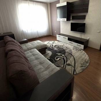 Сдается 1-комнатная квартира, 39 м²