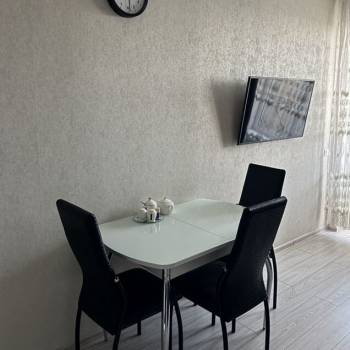 Сдается 1-комнатная квартира, 43 м²