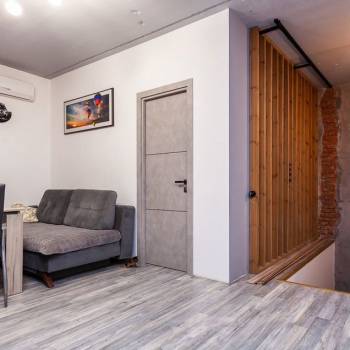Продается Многокомнатная квартира, 82,5 м²