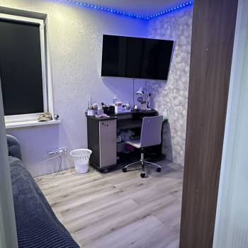 Продается Многокомнатная квартира, 72 м²