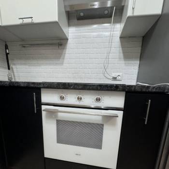 Сдается 1-комнатная квартира, 60 м²