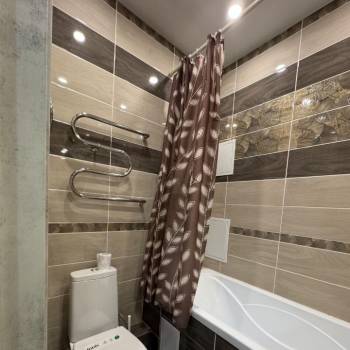 Сдается 1-комнатная квартира, 60 м²