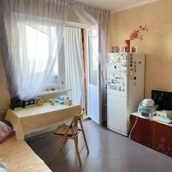 Продается 1-комнатная квартира, 50 м²