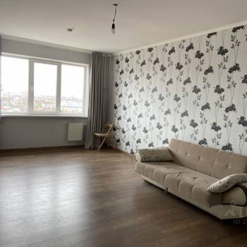 Продается 1-комнатная квартира, 50 м²