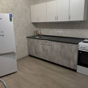 Сдается 1-комнатная квартира, 49 м²