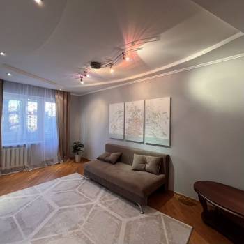Сдается Многокомнатная квартира, 70 м²