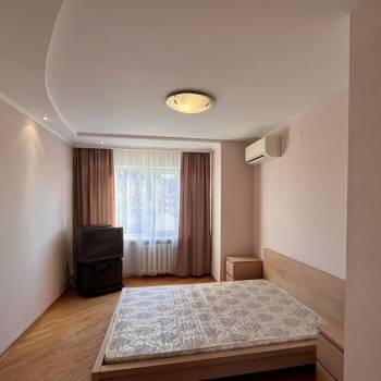 Сдается Многокомнатная квартира, 70 м²