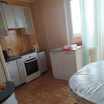 Сдается 1-комнатная квартира, 47 м²