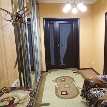 Сдается 2-х комнатная квартира, 74 м²