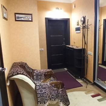 Сдается 2-х комнатная квартира, 74 м²