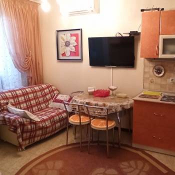 Сдается 2-х комнатная квартира, 74 м²