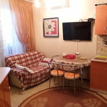 Сдается 2-х комнатная квартира, 74 м²