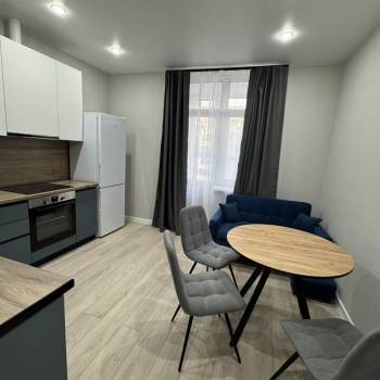 Сдается 1-комнатная квартира, 41 м²