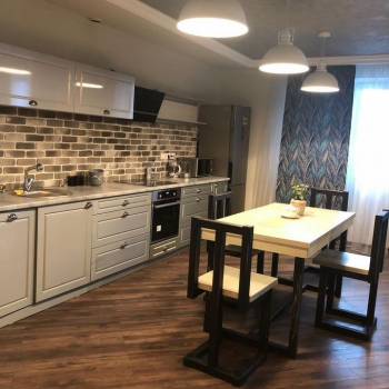 Сдается 2-х комнатная квартира, 75 м²