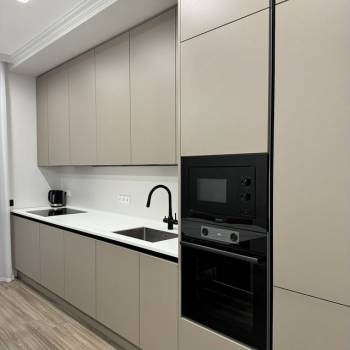 Сдается 2-х комнатная квартира, 80 м²