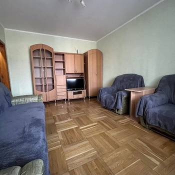 Сдается Многокомнатная квартира, 75,8 м²
