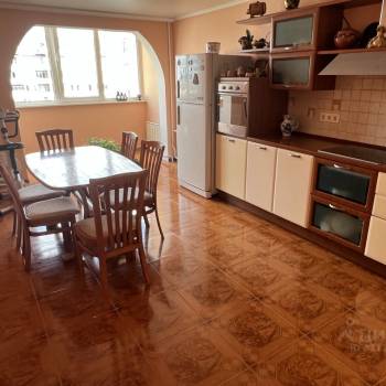 Продается 3-х комнатная квартира, 91 м²