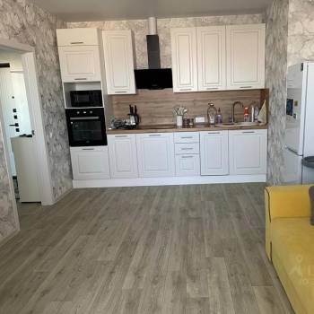 Сдается 1-комнатная квартира, 48 м²