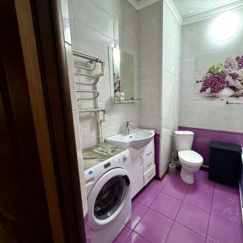 Сдается 1-комнатная квартира, 42 м²