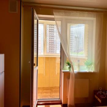 Сдается 1-комнатная квартира, 42 м²
