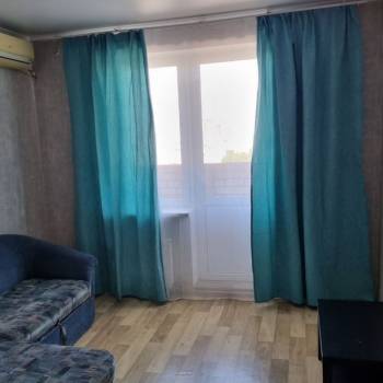 Сдается 1-комнатная квартира, 38 м²