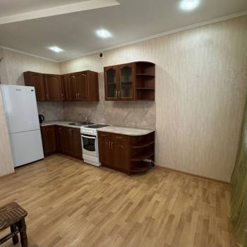 Продается 1-комнатная квартира, 44 м²