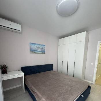 Сдается 1-комнатная квартира, 50 м²