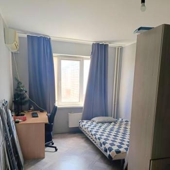 Сдается 1-комнатная квартира, 38 м²